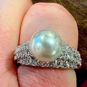 Pearl ring